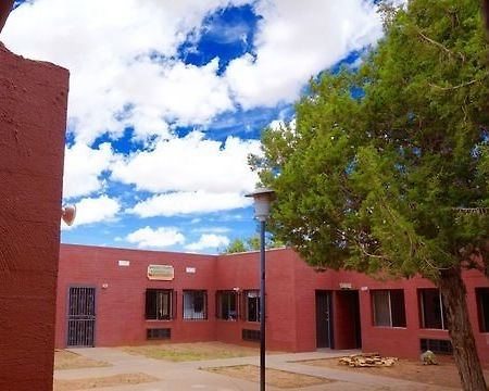 Hopi Cultural Center Hotel Shongopovi Exterior photo